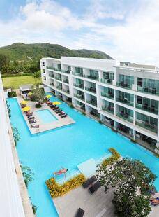 The Old Phuket Karon Beach Resort