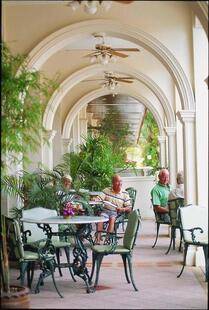 The Old Phuket Karon Beach Resort