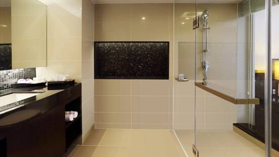 Le Meridien Phuket Beach Resort