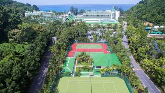 Le Meridien Phuket Beach Resort