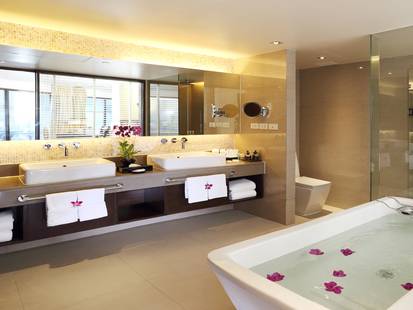 Le Meridien Phuket Beach Resort