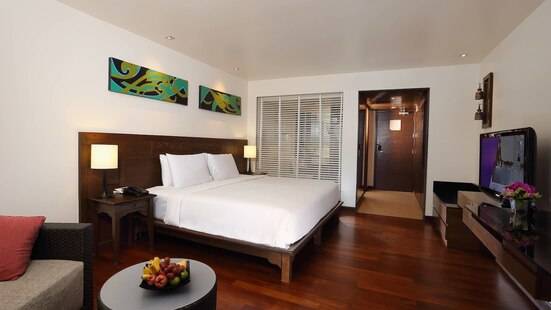 Le Meridien Phuket Beach Resort