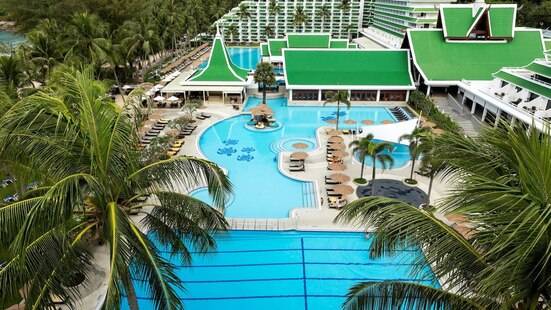 Le Meridien Phuket Beach Resort