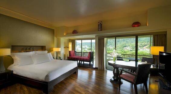 Pullman Phuket Arcadia Karon Beach Resort (Ex.Hilton Phuket Arcadia Resort & Spa)