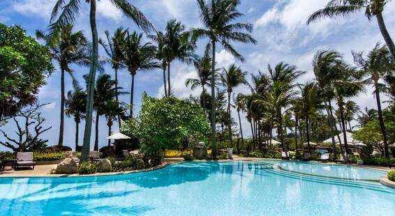 Thavorn Palm Beach Resort