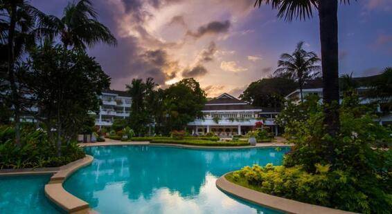 Thavorn Palm Beach Resort