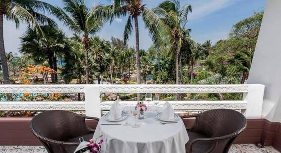 Thavorn Palm Beach Resort