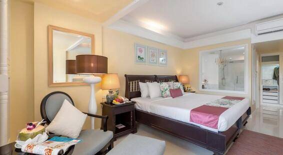 Thavorn Palm Beach Resort