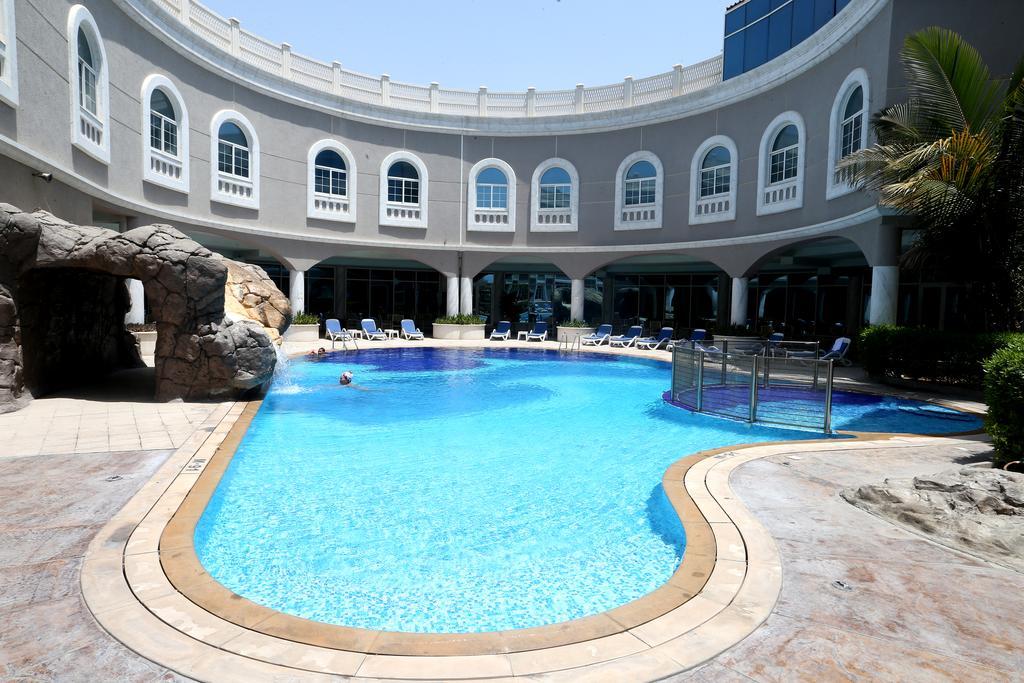 Sharjah Premiere Hotel Resort