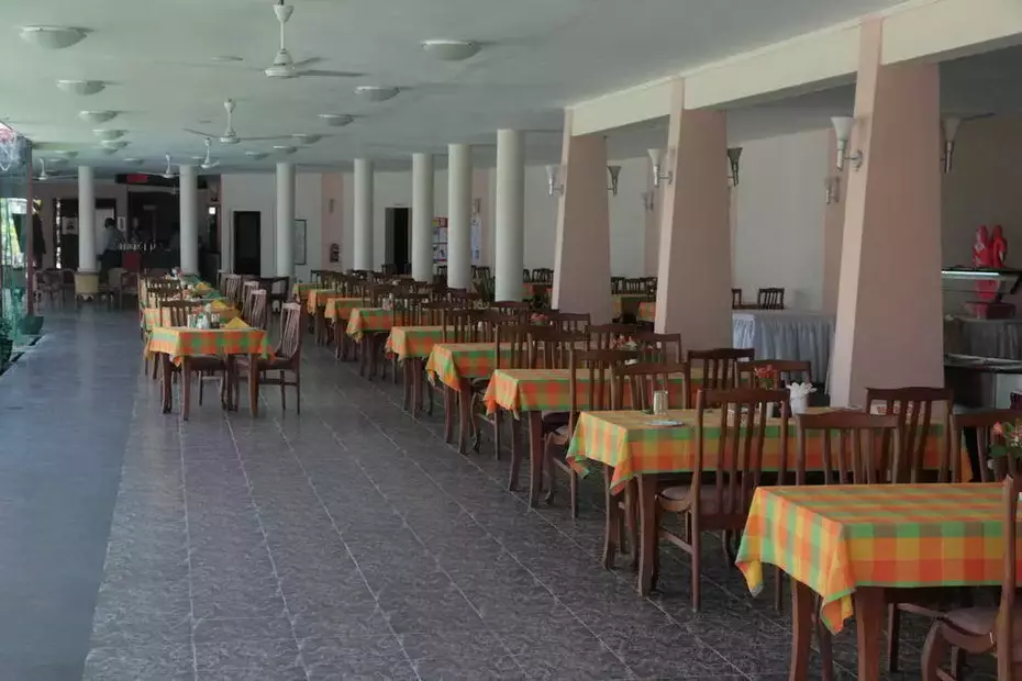 Paradise Beach Hotel