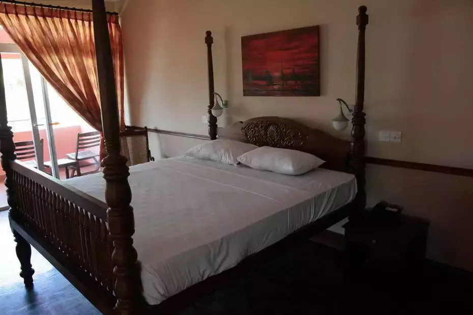 Paradise Beach Hotel