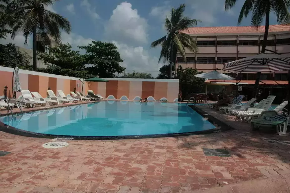 Paradise Beach Hotel