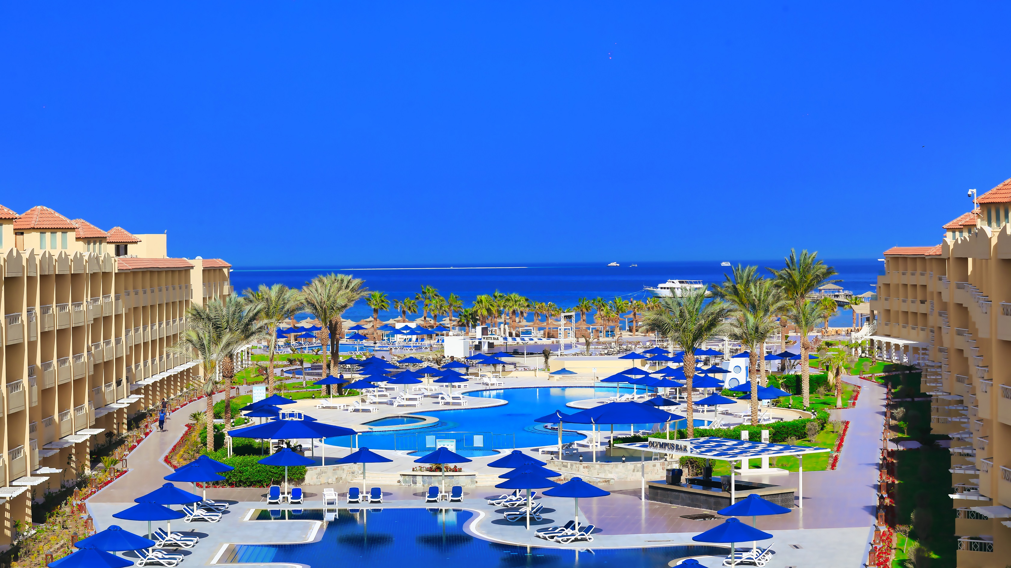 Amwaj Beach Club Aqua Park Spa