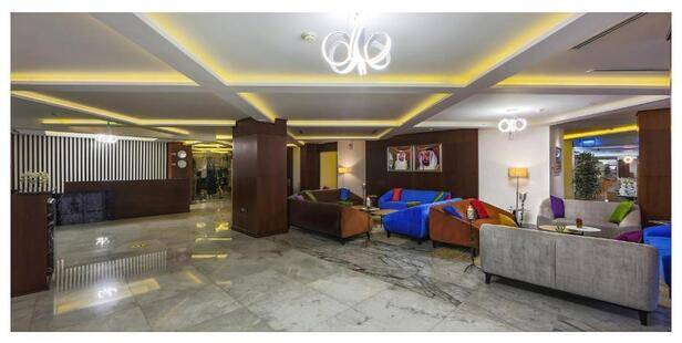 Nova Park Hotel