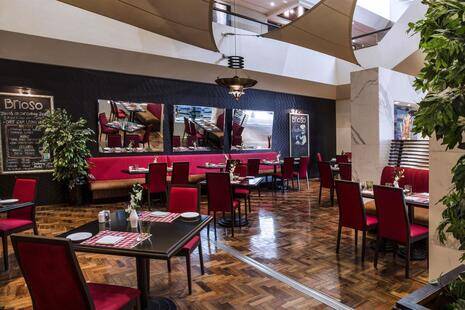 Crowne Plaza Dubai Deira