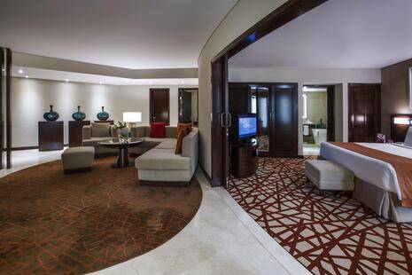 Crowne Plaza Dubai Deira