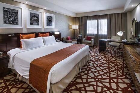Crowne Plaza Dubai Deira