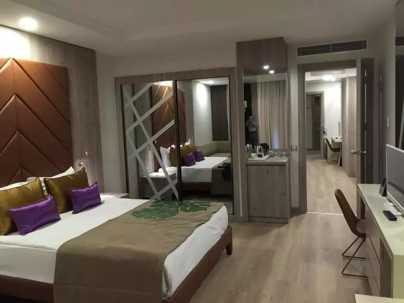 Delphin Be Grand Resort (Ex. Botanik Exclusive Resort Lara)