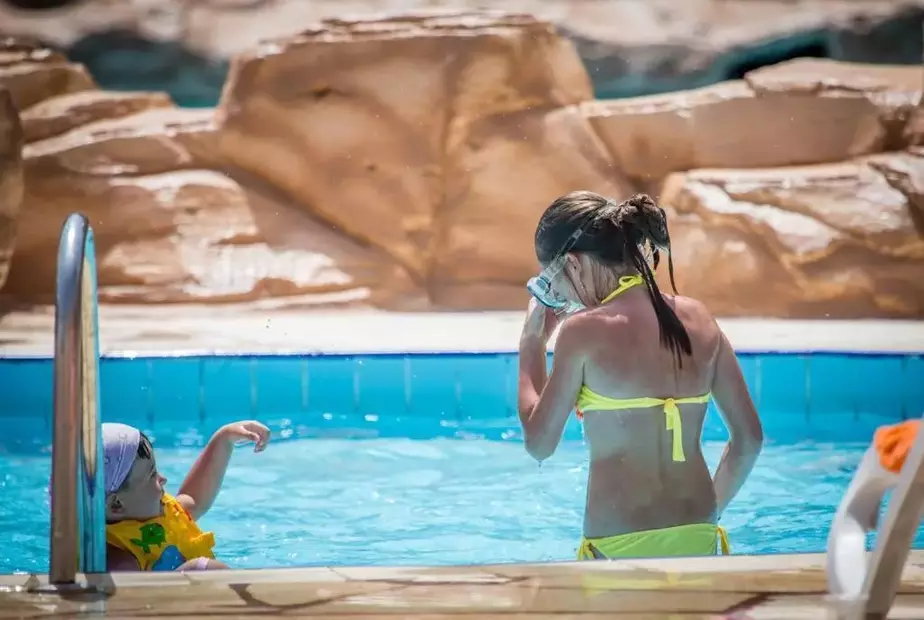 Sunny Days El Palacio Hotel