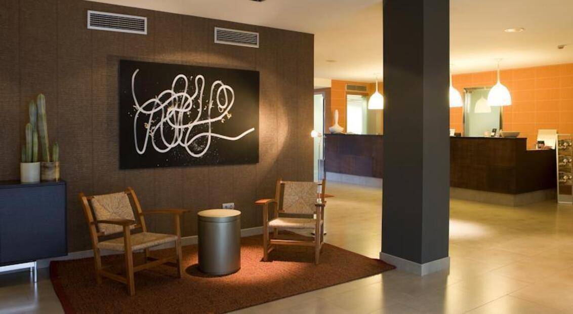Magnolia Hotel (Adults Only 15+)