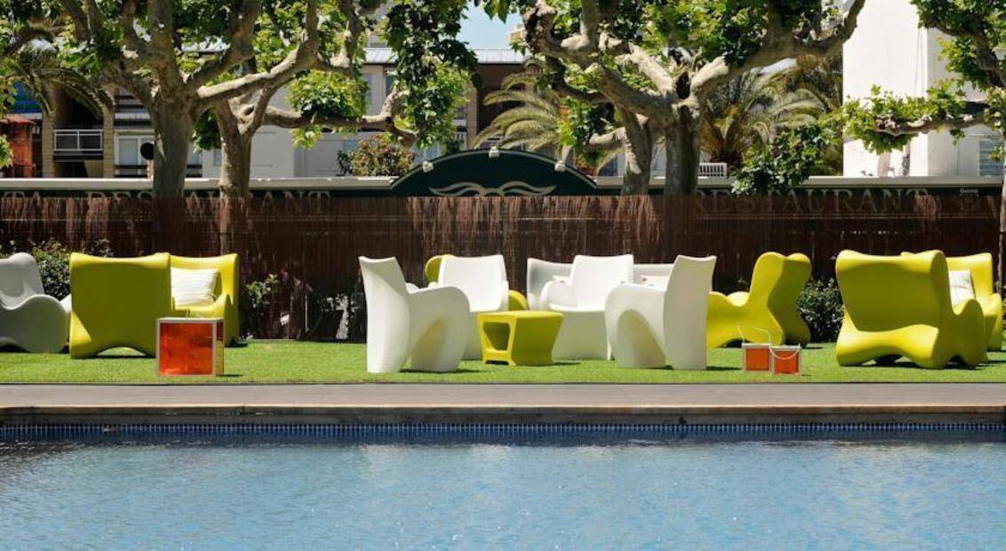 Magnolia Hotel (Adults Only 15+)