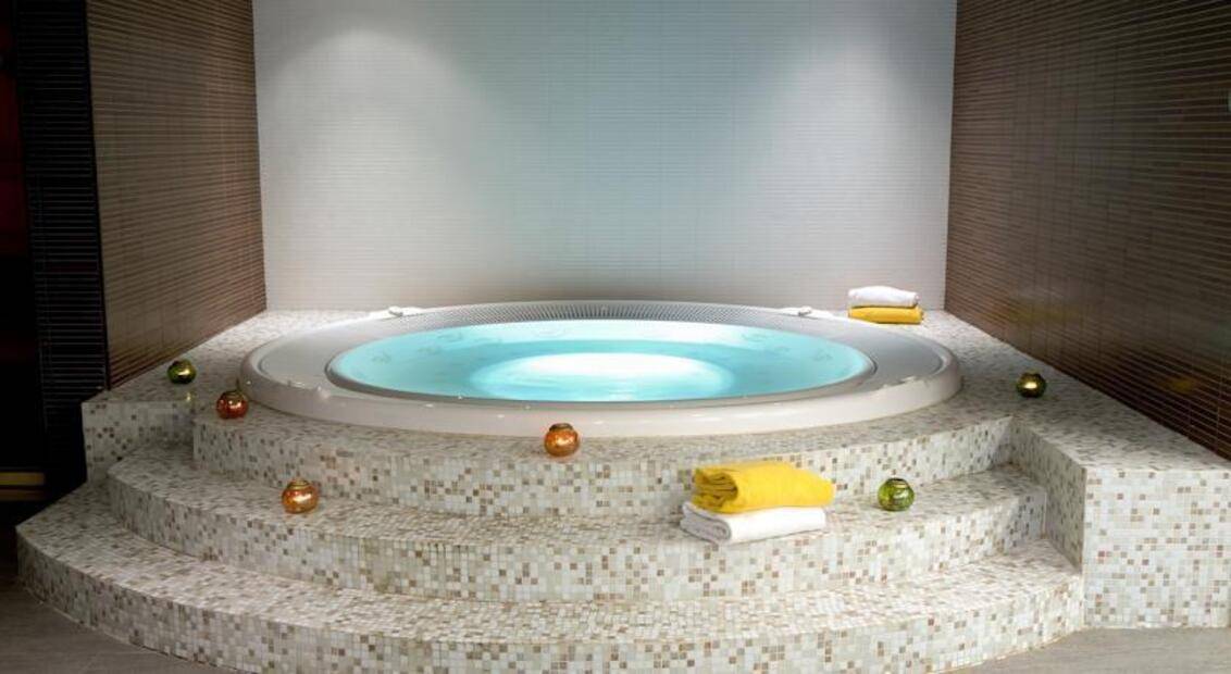 Magnolia Hotel (Adults Only 15+)