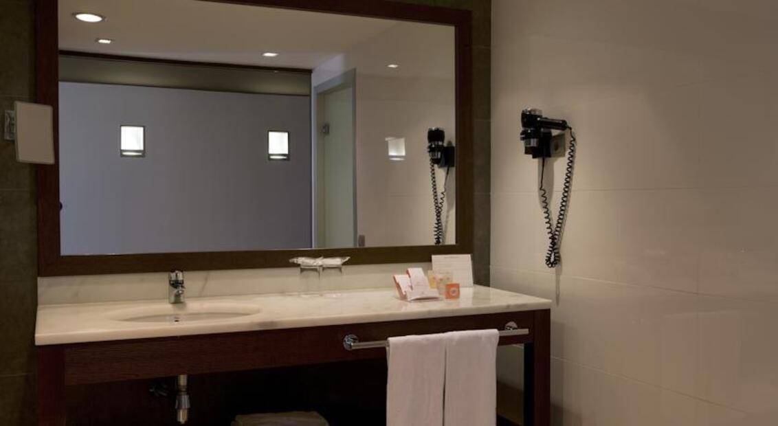 Magnolia Hotel (Adults Only 15+)
