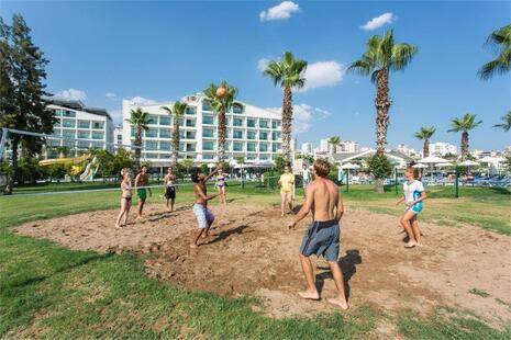 Falcon Hotel (Ex.Club Hotel Falcon)