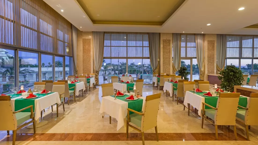Miracle Resort Hotel