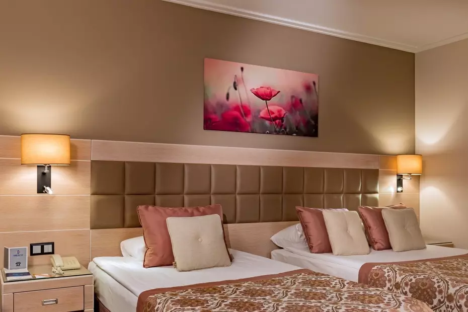 Miracle Resort Hotel