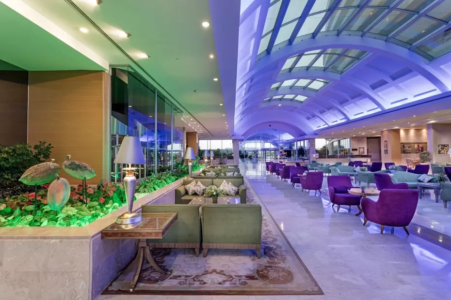 Miracle Resort Hotel