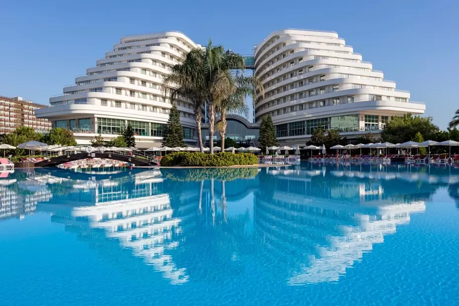 Miracle Resort Hotel