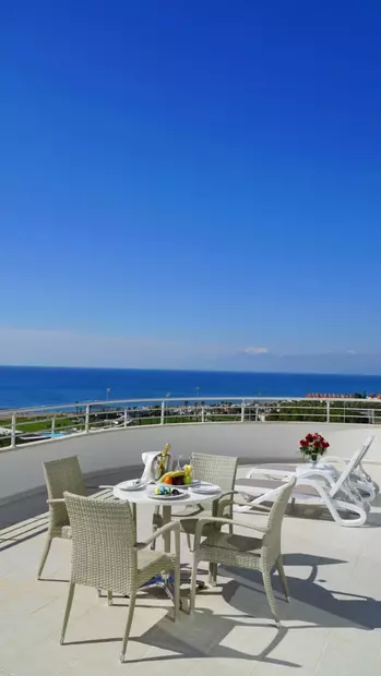 Miracle Resort Hotel