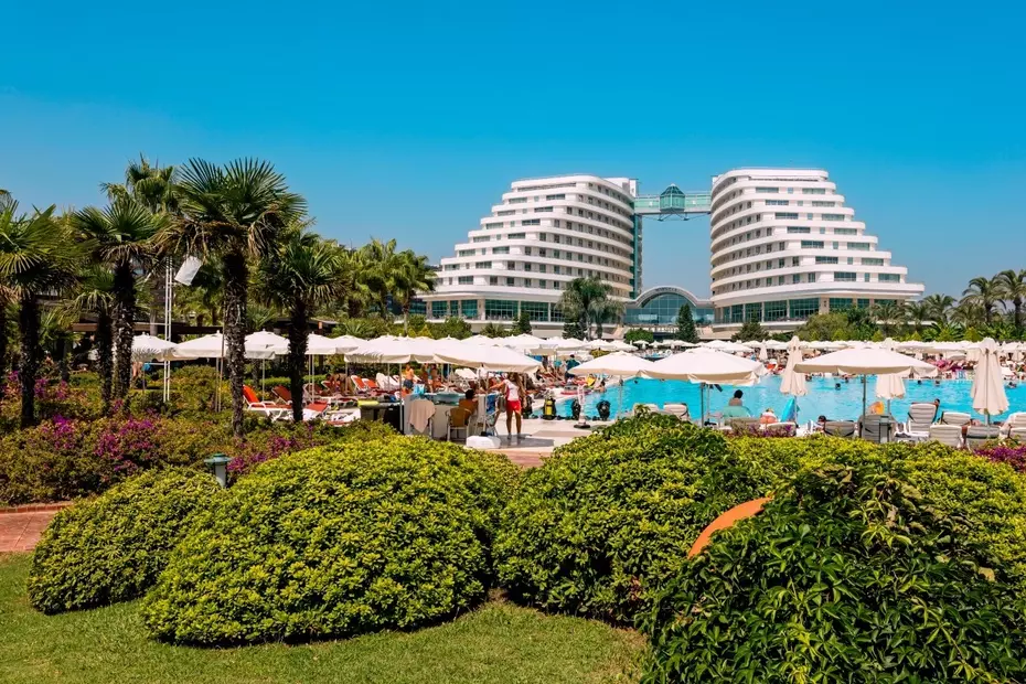 Miracle Resort Hotel