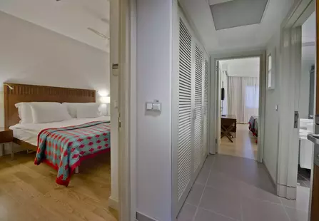 Barut Lara Collection (Ex.Barut Lara)
