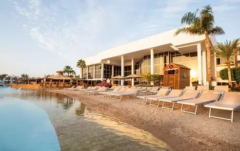 Pyramisa Beach Resort