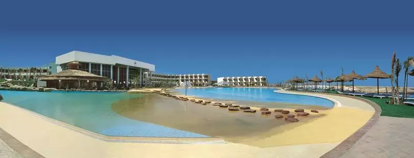 Pyramisa Beach Resort