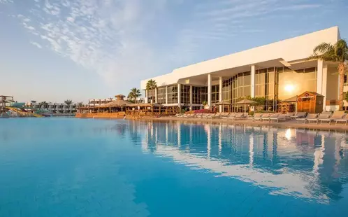 Pyramisa Beach Resort