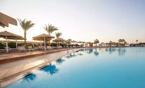 Pyramisa Beach Resort