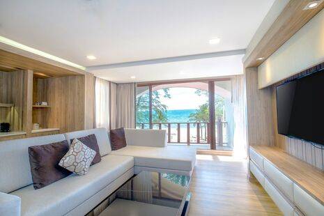 Phuket Graceland Resort&Spa