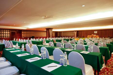 Phuket Graceland Resort&Spa