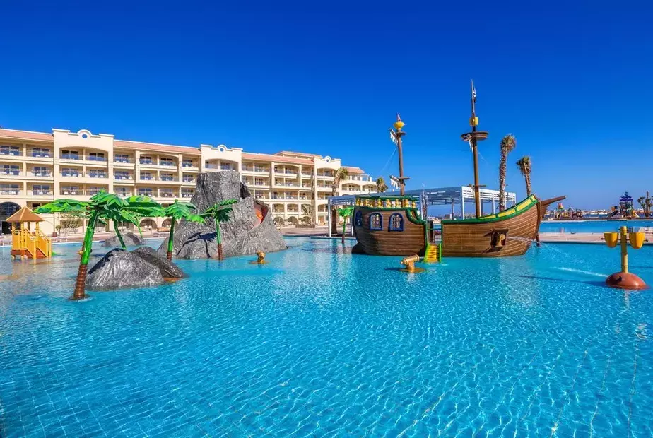 Pickalbatros White Beach Resort Hurghada