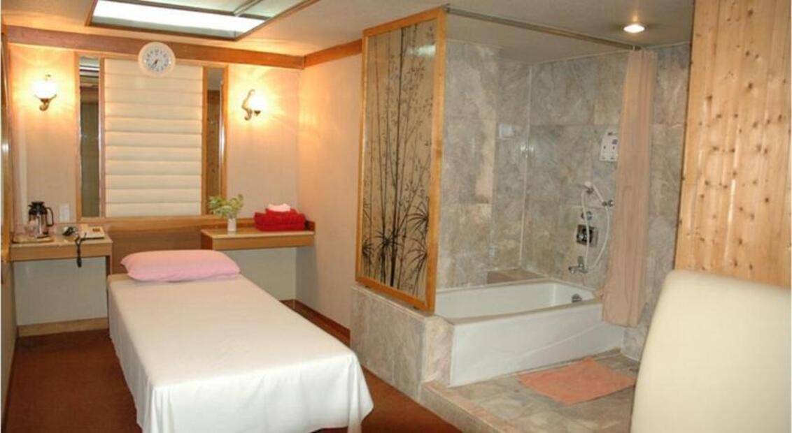 Asia Bangkok Hotel