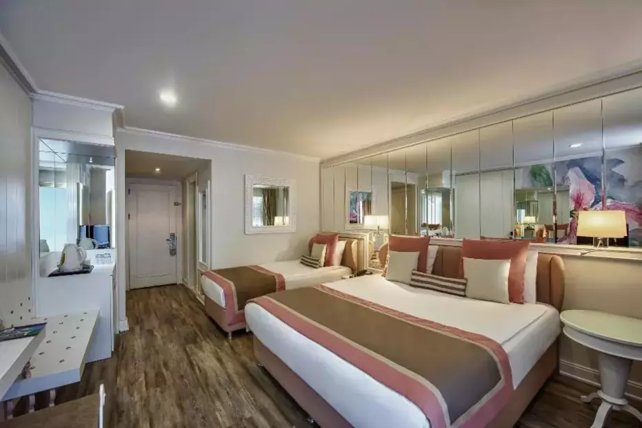 Delphin Diva Premiere Hotel