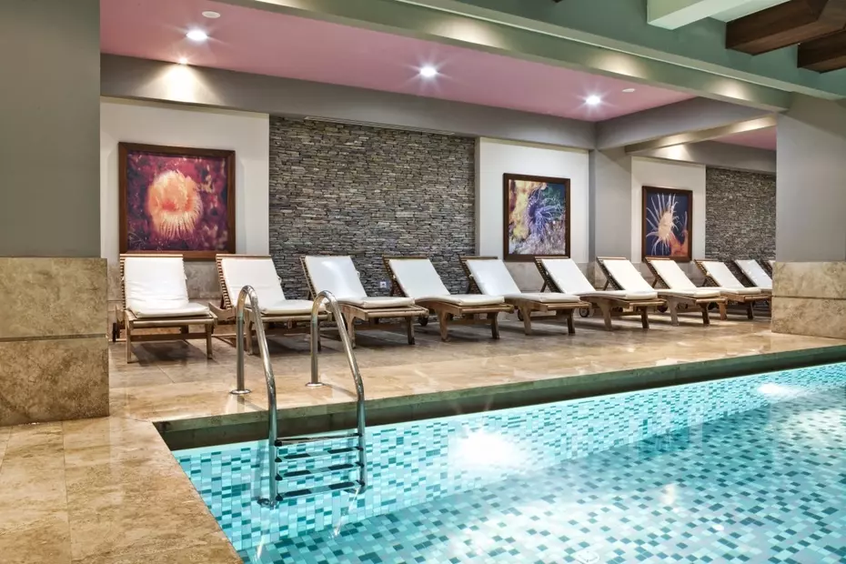 Crystal Family Resort & Spa