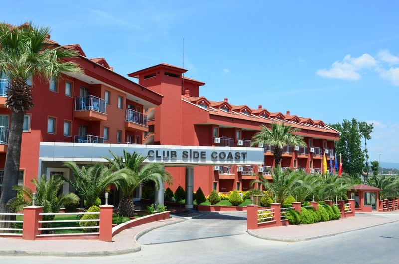 Club Side Coast Hotel