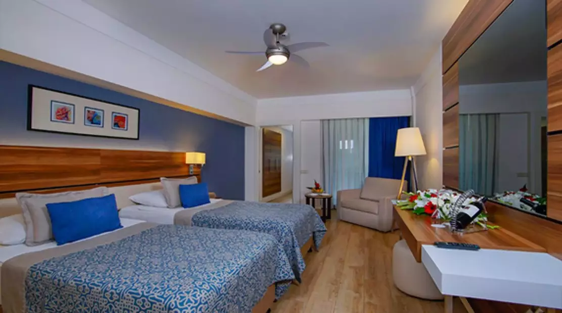 Limak Atlantis De Luxe Hotel & Resort