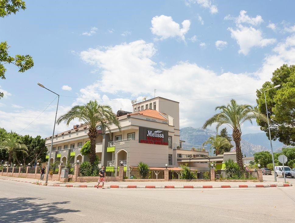 Rich Melissa Hotel