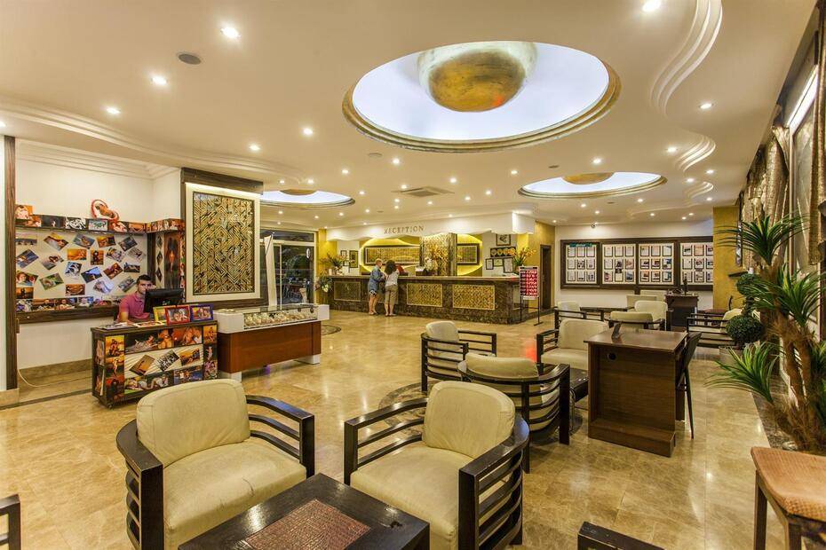 Kleopatra Ada Hotel