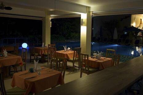 Acajou Beach Resort